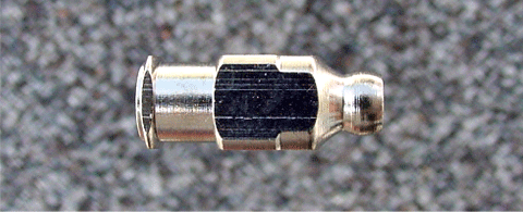 A1200p Female Luer Hub, 1/4 square